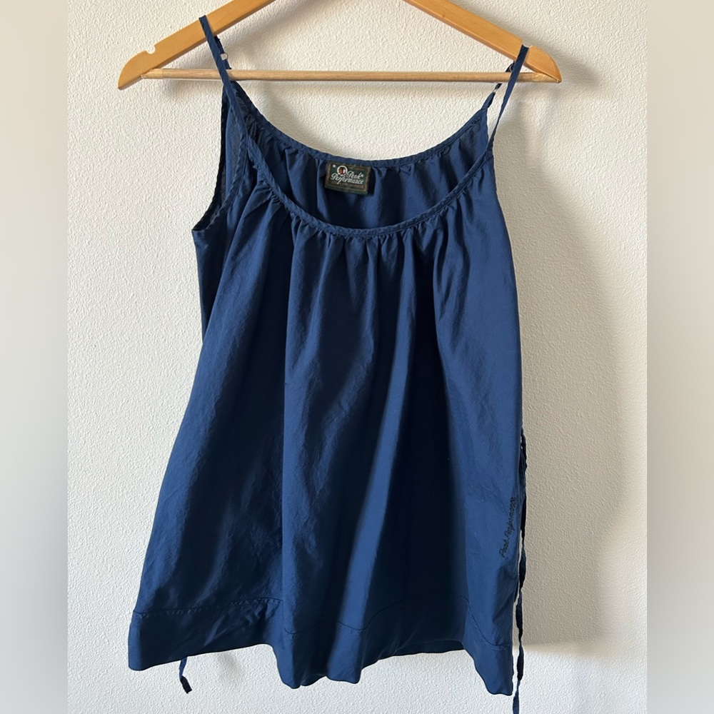 Peak Performance top, blue, size M